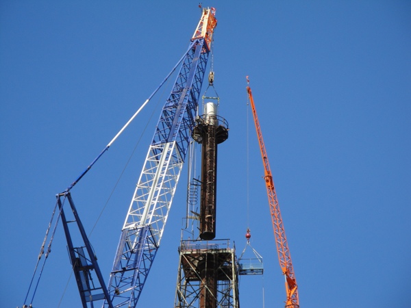 Mobile Crane Vs Fixed Crane Safety